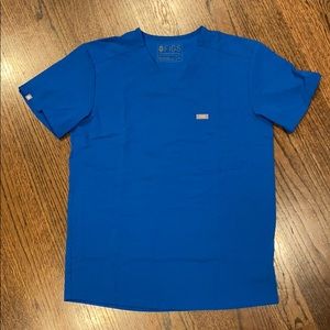 FIGS scrub top NWOT